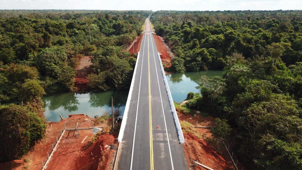 Rodovia_BR_242_MT_Ponte_Rio_Ronuro_2